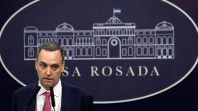 El Gobierno anunció que se cobrará a los extranjeros la educación universitaria y la salud