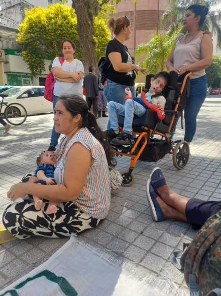 Incluir Salud reclamo 2.jpg