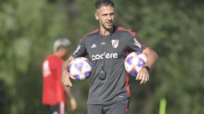 River quiere volver al triunfo ante Banfield en el Monumental