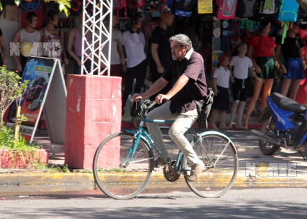 bici y paro.JPG