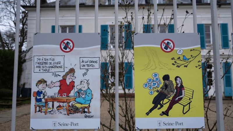 Un pueblo de Francia prohibió el uso de celulares en la calle