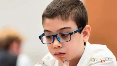 Faustino Oro derrotó al campeón mundial Magnus Carlsen