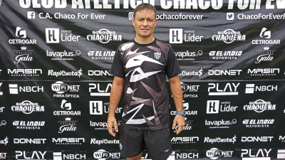Pablo Ríos fue presentado como entrenador de For Ever