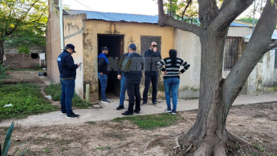 Asesinó a un hombre durante una toma de tierras y escapó al Chaco 