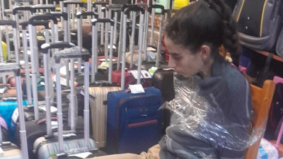 Robó en un comercio y la "embalaron" hasta que llegó la Policía