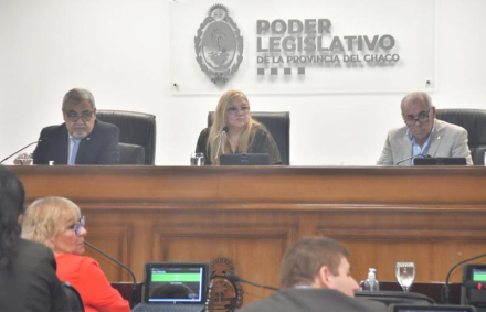 nor300424-003f01.jpg