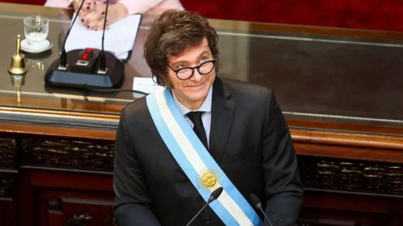 Milei tiene 50 % de aprobación y la gente cree que la situación va a mejorar