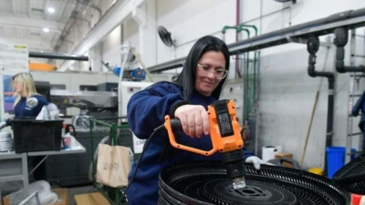 La recesión fue mayor a la esperada y genera dudas sobre qué pasará con el empleo