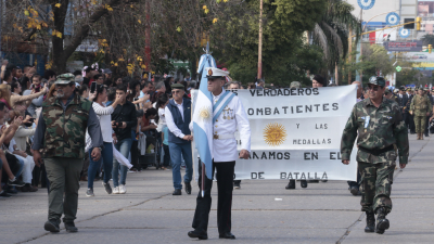 Tedeum, desfile y festival patrio para celebrar la Revolución del 25 Mayo