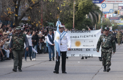 Tedeum, desfile y festival patrio para celebrar la Revolución del 25 Mayo