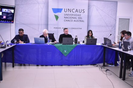 uncaus autoridades.jpg