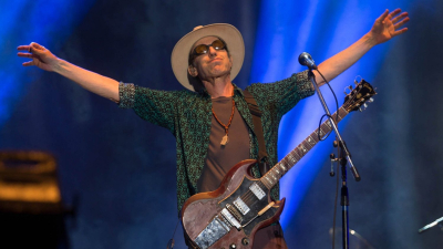 Skay Beilinson y Los Fakires llegan a Corrientes
