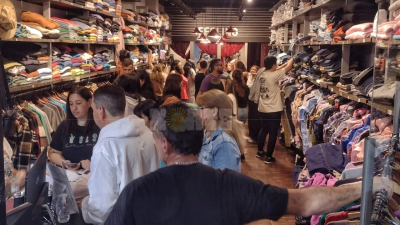 Comerciantes resistencianos celebraron el repunte con las ventas de última hora