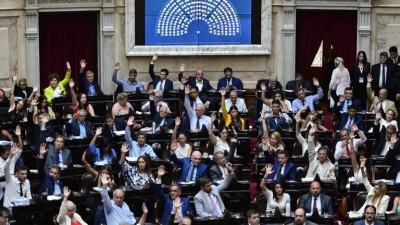 Ley Bases y paquete fiscal: el Gobierno insistirá con Ganancias, Bienes Personales y privatizaciones