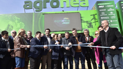 Zdero inauguró muestra agropecuaria a cielo abierto en Charata