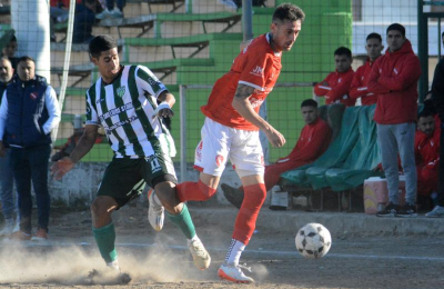 Defensores de Vilelas, con un Canario intratable, sigue arriba