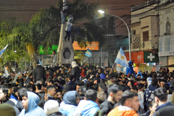 ¡La Scaloneta llenó de alegría las calles de Resistencia!