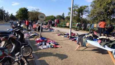 En Sáenz Peña hay alrededor de mil "ferias americanas" y de garaje
