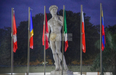La Bienal del Chaco late cada vez mas fuerte en el corazón de Resistencia