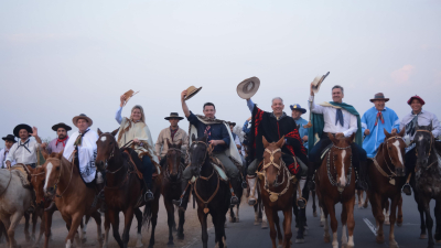 Cabalgata de la Fe: multitudinario cierre con miles de peregrinos y jinetes