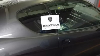 Inmovilizaron la Ferrari con el que un conductor realizó maniobras imprudentes en avenida Lugones