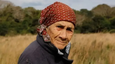 La abuela Catalina dijo que vendió sus tierras a un vecino por miedo a que sus hijos se las saquen