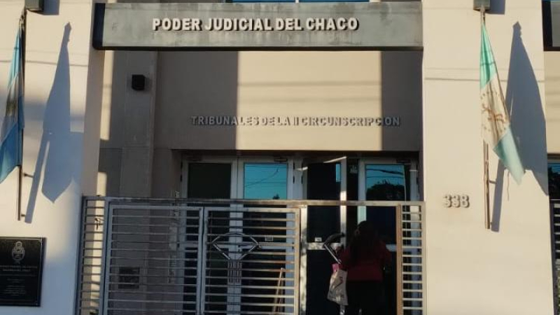 Piden la inmediata detención de un condenado por abuso sexual a una menor que está libre