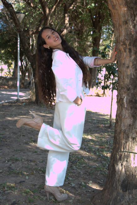 Luana Wufuting.jpg