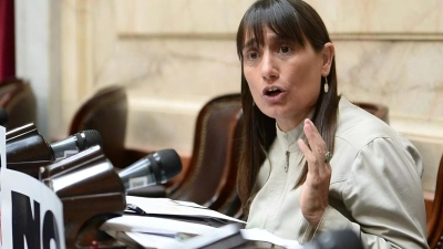 "Declarar la educación como servicio esencial es una cortina de humo"