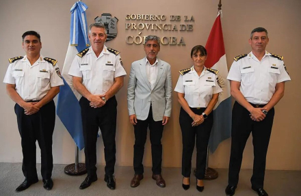 Alejandro Mercado (último a la izquierda) cayó preso en Córdoba..jpg