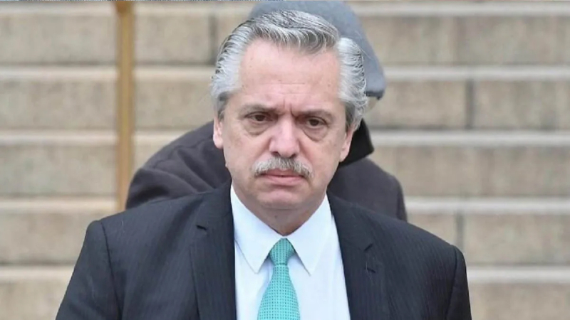 Se abren hoy los sobres con declaraciones reservadas y luego declara exmédico presidencial