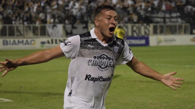 Aquino: "Me traen a la cancha desde los tres años, toda mi familia es bien forevista"