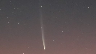 El "cometa del siglo" ya puede verse en el cielo argentino