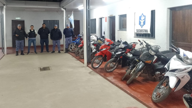 Secuestran 31 motocicletas y demoraron a 38 personas en General San Martín