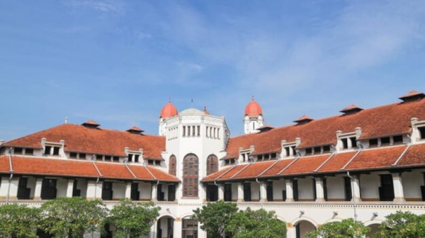 Lawang Sewu, en Indonesia. Freepik