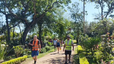 Comparten fotos de la visita al vivero municipal de Resistencia