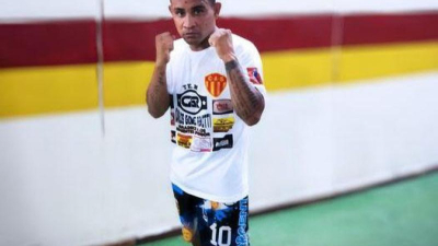 Gómez Remotti hace su estreno profesional