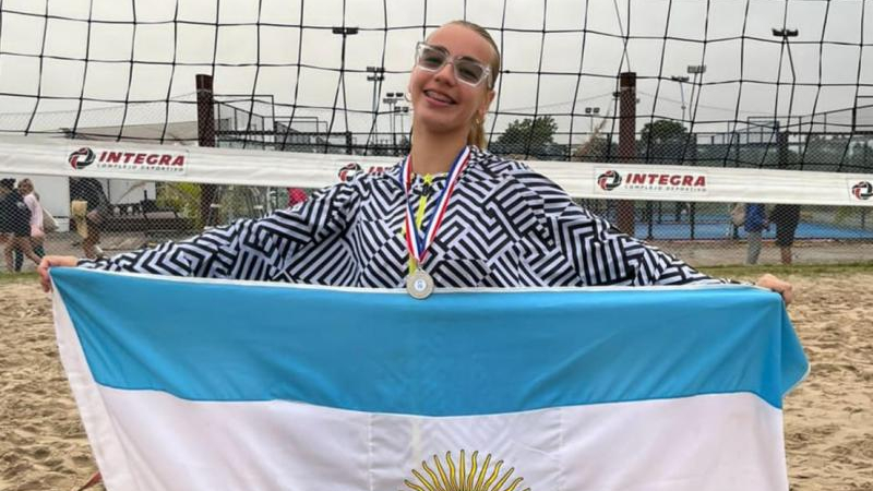 La chaqueña Antonella Meza obtuvo la medalla de plata en tierras uruguayas