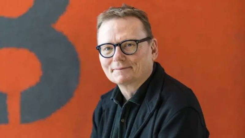 "Las políticas de Javier Milei son irreales y completamente desincronizadas con la sociedad"