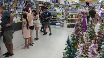 Comerciantes esperan un repunte en las ventas para las fiestas de fin de año