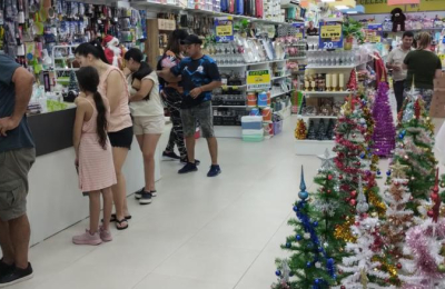 Comerciantes esperan un repunte en las ventas para las fiestas de fin de año