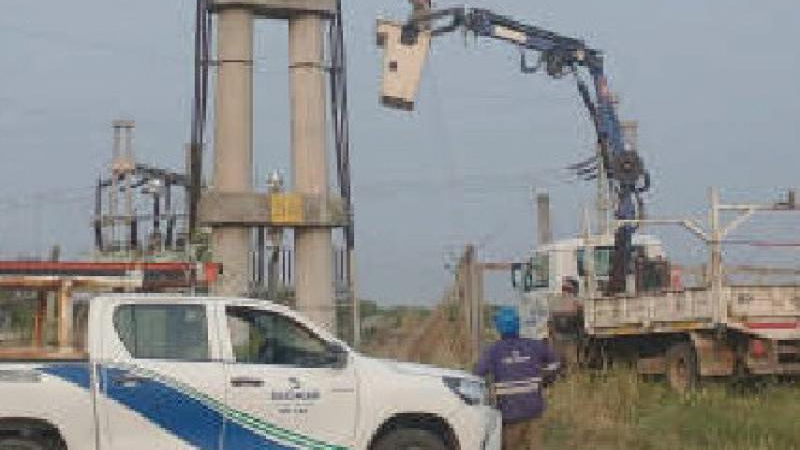 Castelli: más obras y lucha contra las conexiones irregulares en red eléctrica