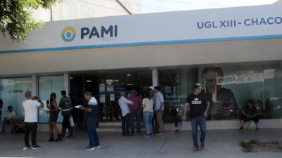 Trabajadores del PAMI movilizados por ola de despidos en todo el país