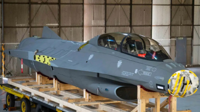 La Fuerza Aérea Argentina presentó al primero de los cazas F-16 adquiridos a Dinamarca