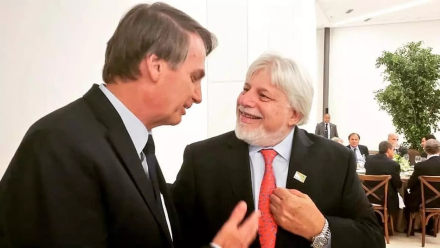 Adrián Werthein junto a Jair Bolsonaro en febrero de 2019.jpg