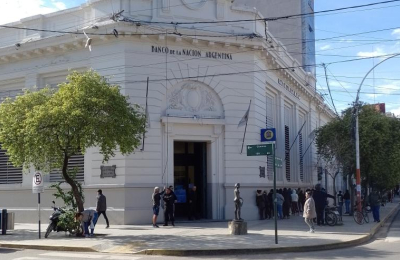 La Justicia suspendió el decreto que transformaba el Banco Nación en una SA