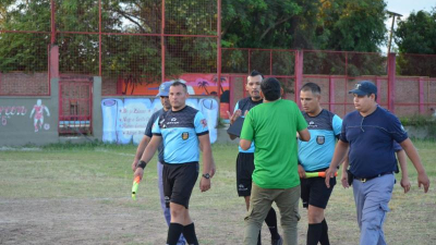 Agredieron a un árbitro y se suspendió CUNE-El Nacional