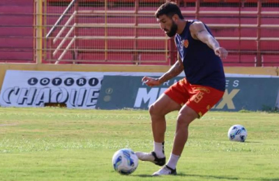 Sarmiento quiere recuperar la alegría ante su homónimo de La Banda