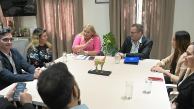 La presidente de la Legislatura recibió a los miembros del Colegio de Abogados