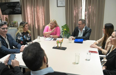 La presidente de la Legislatura recibió a los miembros del Colegio de Abogados